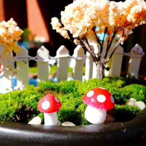 10Pcs 2cm Artificial Mini Mushroom Miniatures Fairy Garden