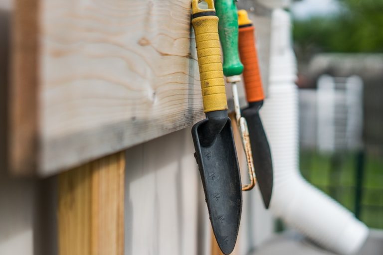 The Benefits of Having a Garden Tool Storage System