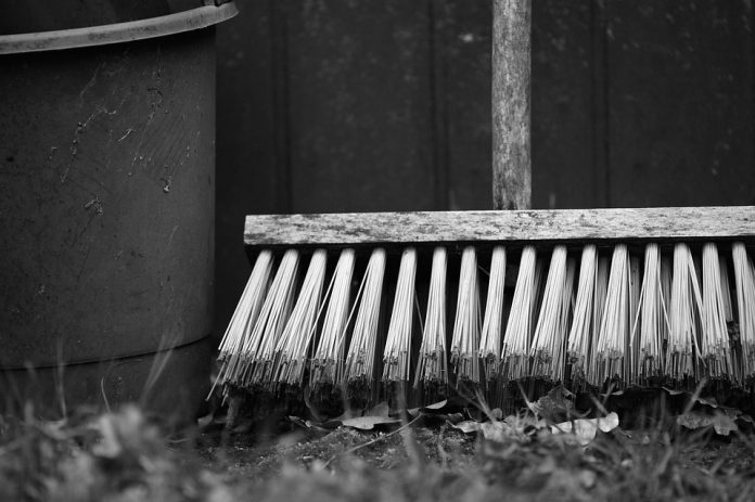 gardening tools