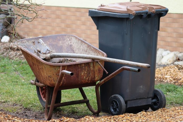 gardening tools