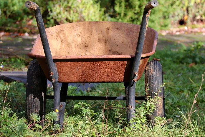 gardening tools